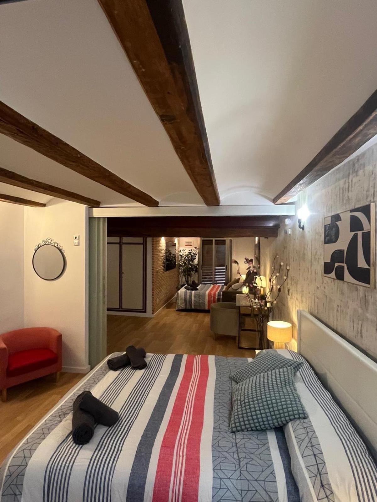 ולנסיה Apartamentos El Olivo מראה חיצוני תמונה