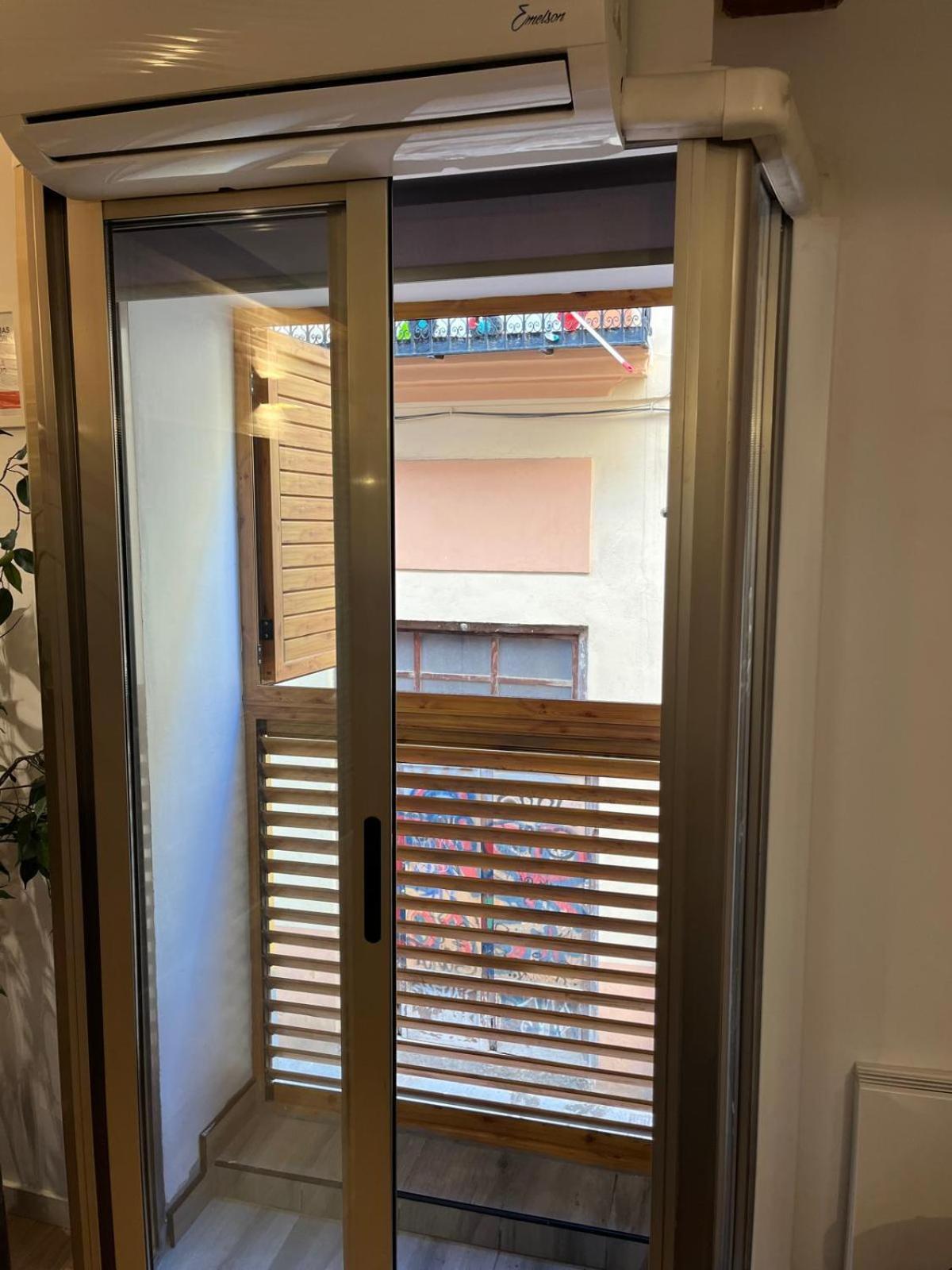 ולנסיה Apartamentos El Olivo מראה חיצוני תמונה